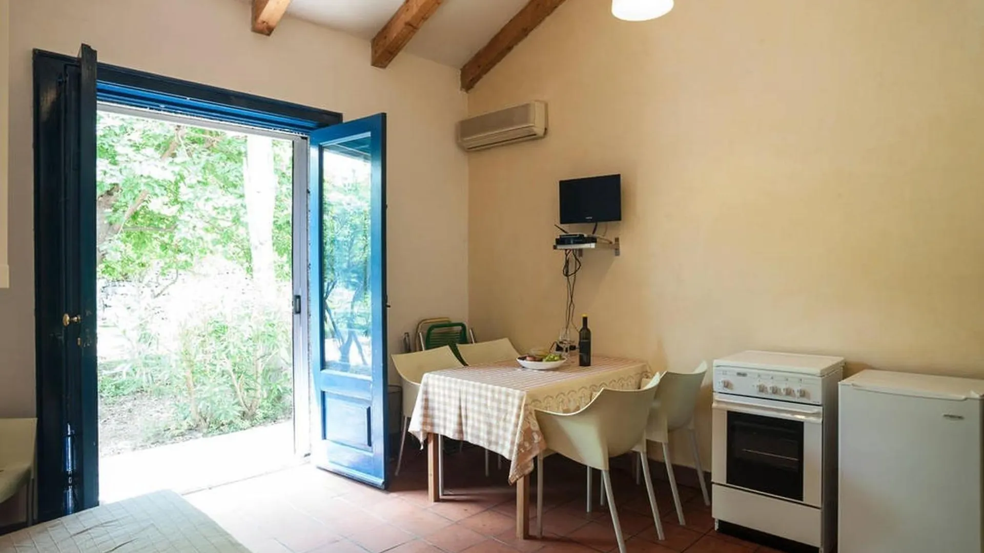 Come In Sicily La Pietra Monaca 0*, Acireale Italy