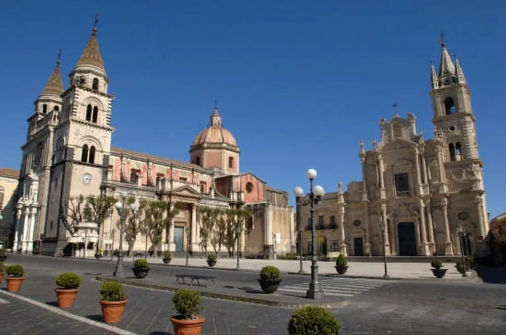 Come In Sicily La Pietra Monaca 0*, Acireale Italy