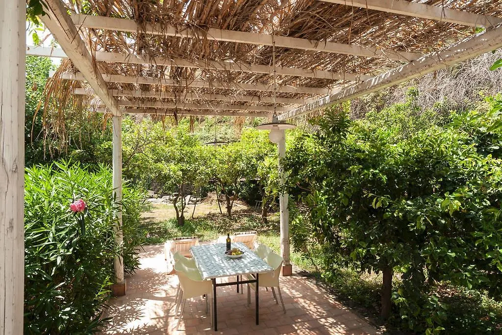 Come In Sicily La Pietra Monaca 0*, Acireale Italy